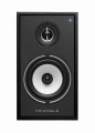 TRIANGLE_BR02_BT_PACKSHOT_BLACK_03.jpg