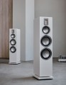 AUDIOVECTOR202223804-1.jpg