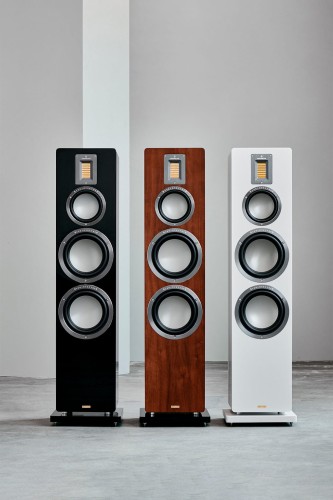 AUDIOVECTOR202223806_SE_LOWRES-2.jpg