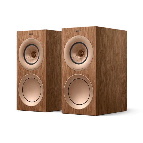 kef_r3_meta_bookshelf_9.webp