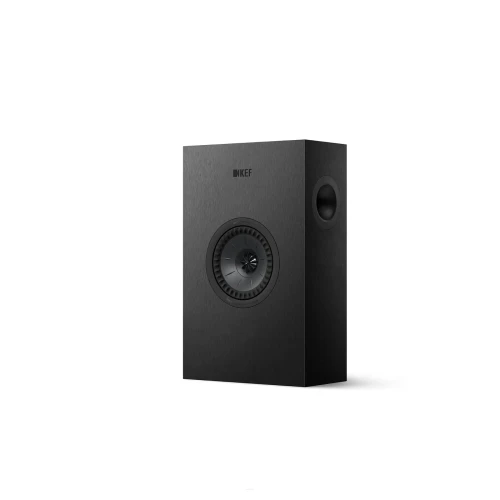 big_Q4-Meta-Satin-black-perspective-front.webp