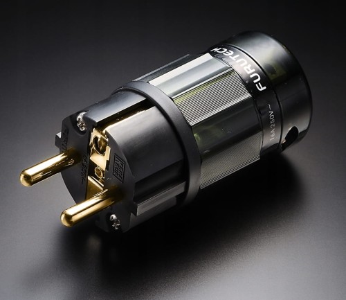 FURUTECH-FI-E38-G-schuko-wtyk-zasilajacy.jpg