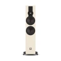 SONIK_7_Natural-Oak_front.webp
