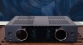 Onkyo-Y50-black-zdjecie-z-przodu-lifestyle.jpg